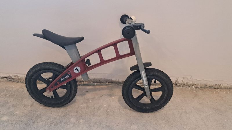 FirstBike Street Red