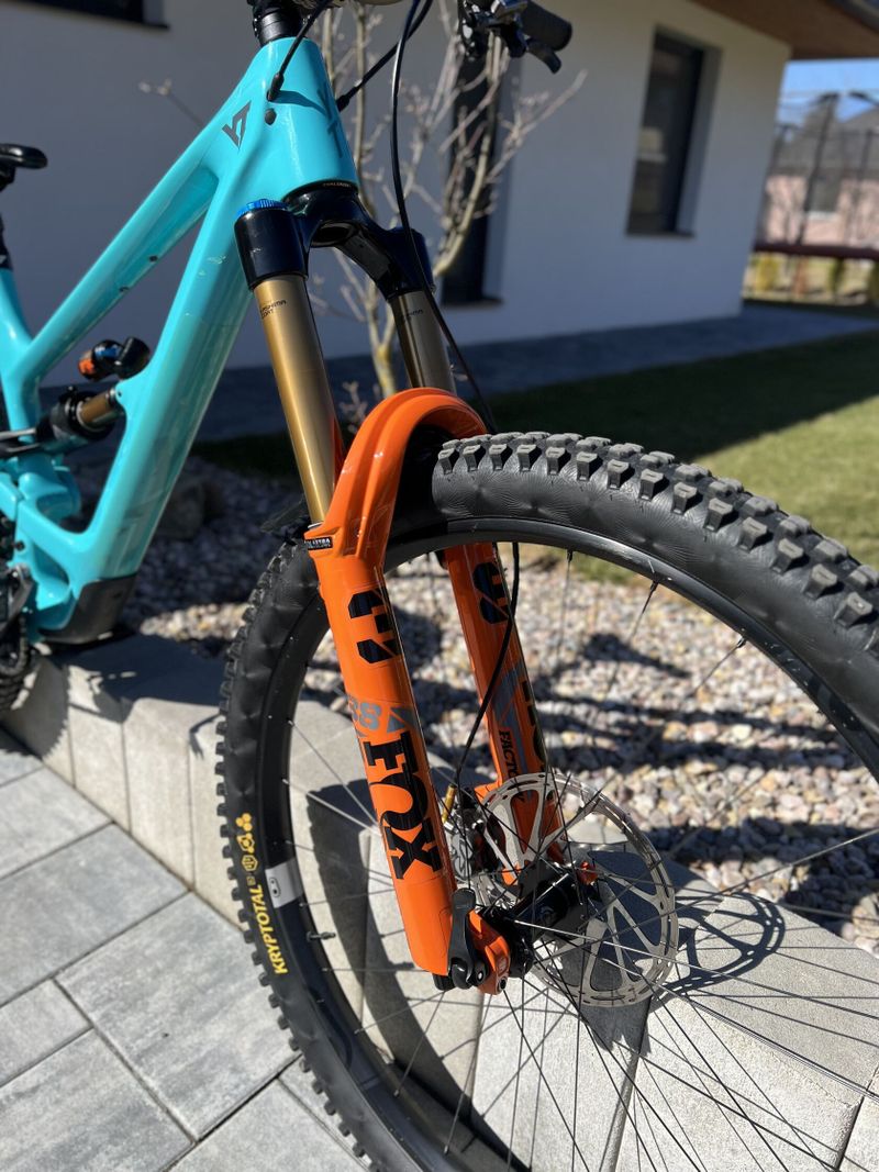 YT Industries Capra Core 4