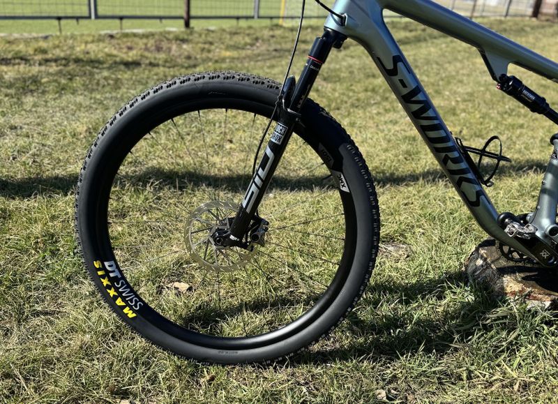 S-Works Epic, vel. XL, Dt Swiss, SRAM XX SL, váha 9,8 kg