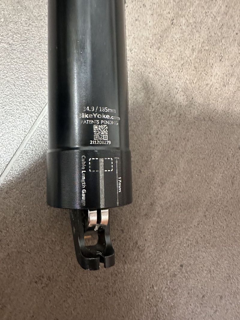 nová sedlovka Bike Yoke Revive 34.9/185mm