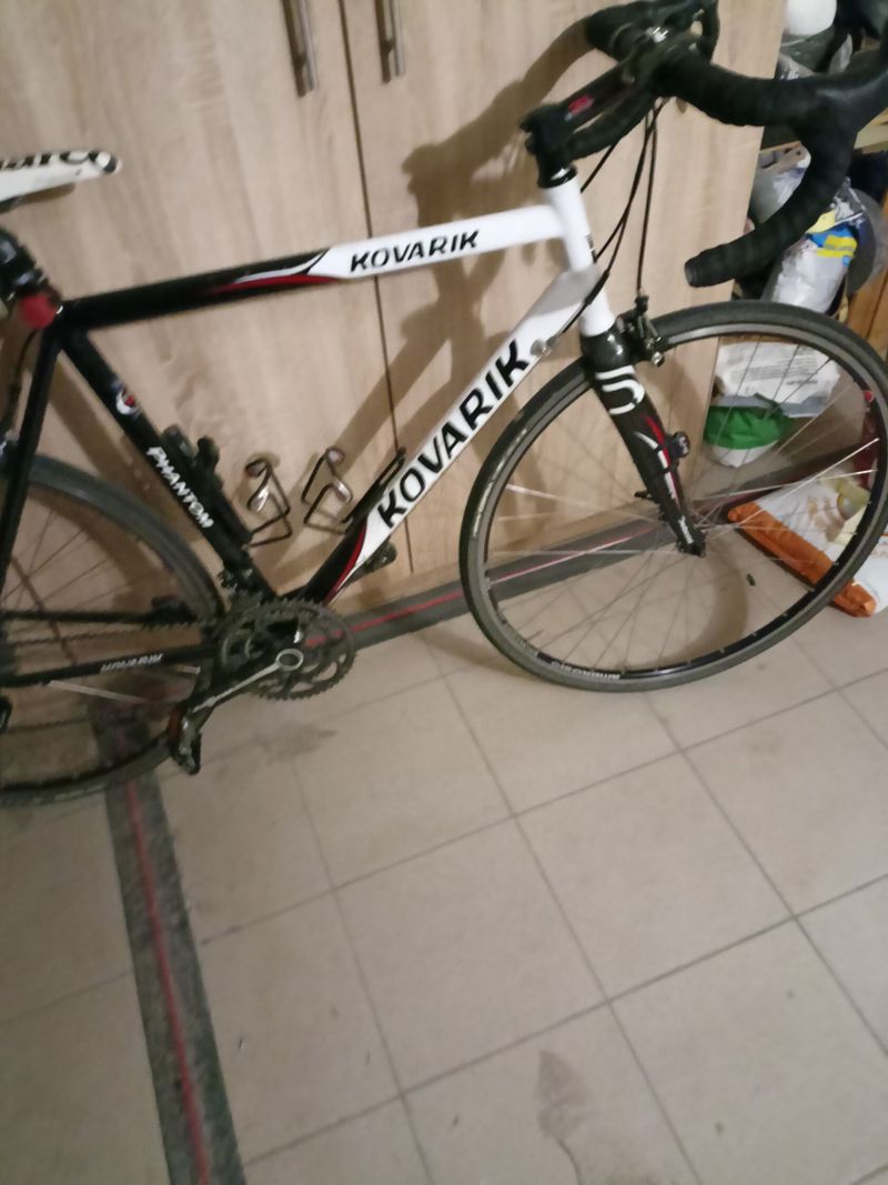Přenechám kvalitni Silniční kolo Kovařík 