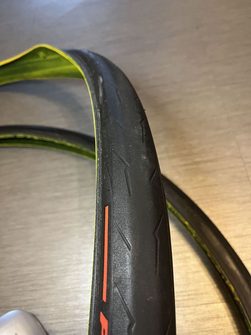 Silniční pláště Pirreli P zero RACE TLR 622x28