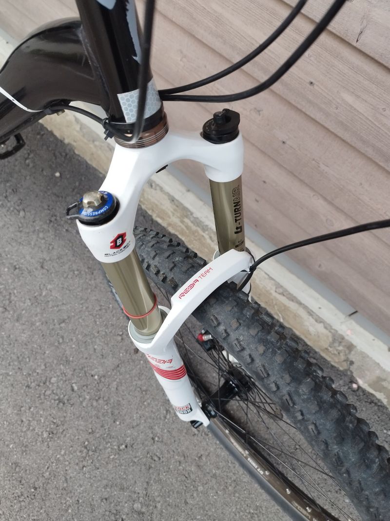 Horské celoodpruzene kolo Specialized EPIC, velikost XL