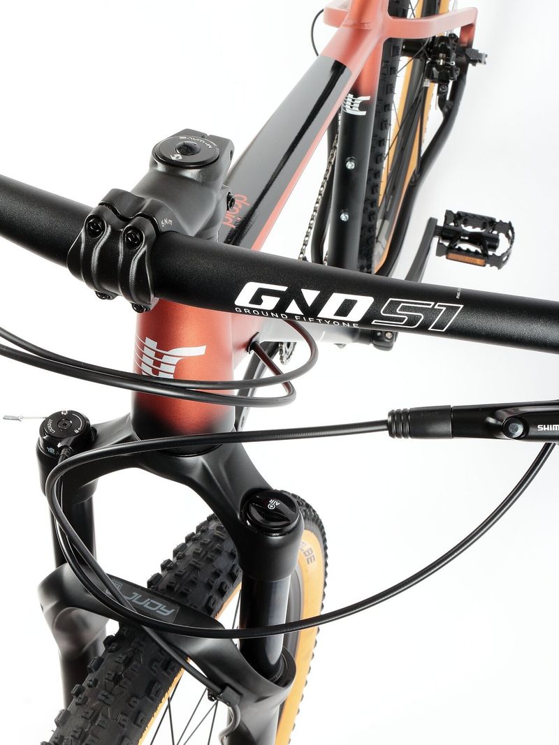 Nové kolo MTB 29" Lee Cougan Droid SHIMANO Deore 1x12 měděná-černá matná - vel. XS, S a M
