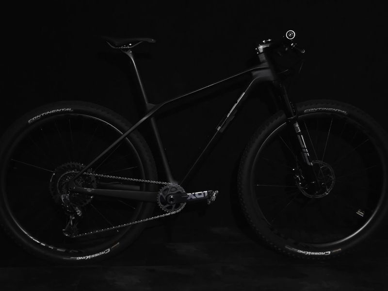 Horské kolo QM HT20 Sram XO1 Eagle eTap AXS 1x12 