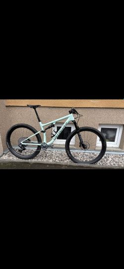 SPECIALIZED EPIC EVO