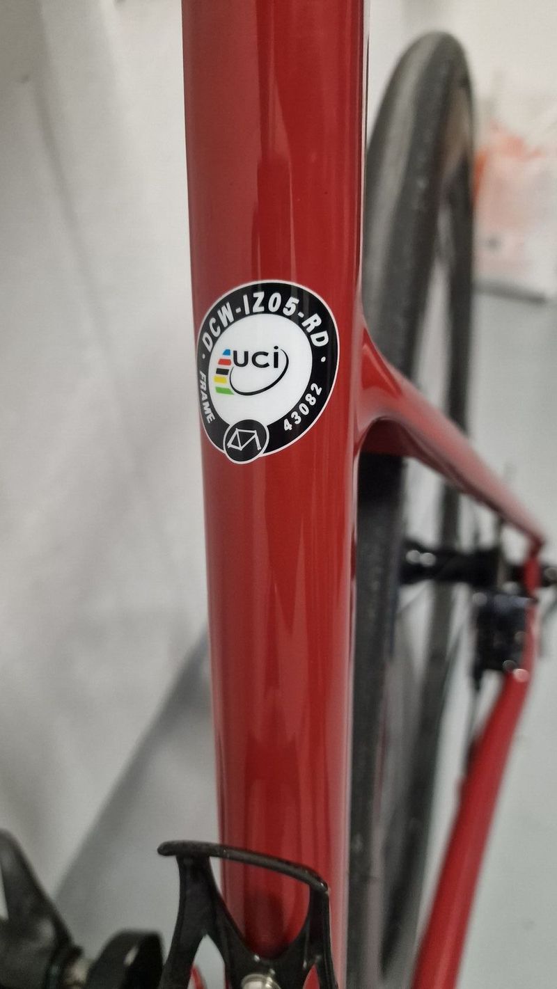 FOCUS IZALCO MAX DISK 8.8 + wattmetr, velikost M - 54