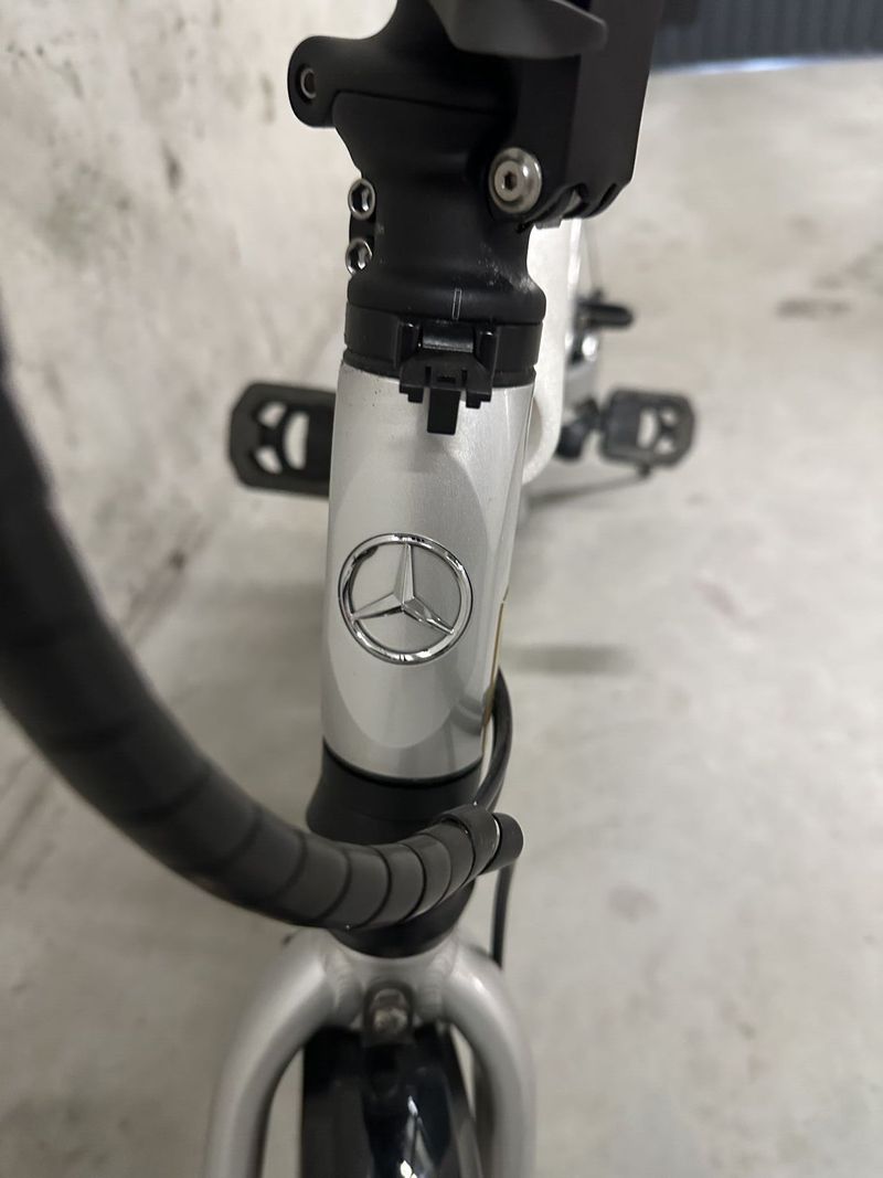 Skládací kolo značky Mercedes Benz