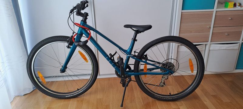 Málo používaného dětské kolo Specialized Jett 24