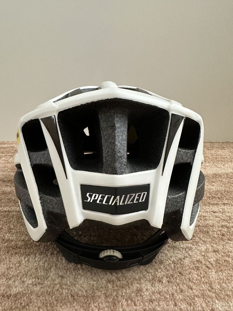 Specialized ECHELON II MIPS 
