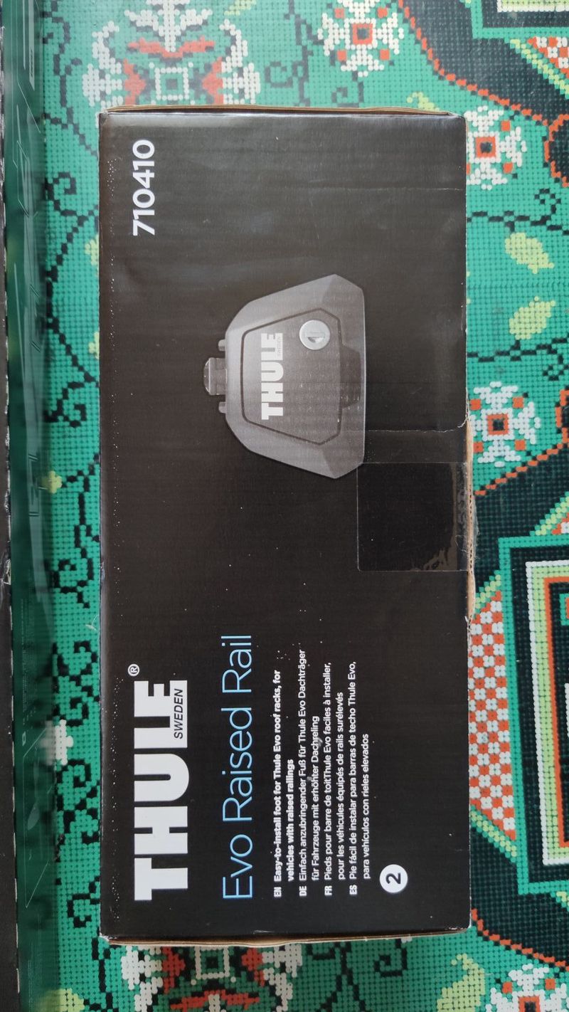Kompletní střešní nosič Thule na 3 kola (Kamiq, Fabia) )