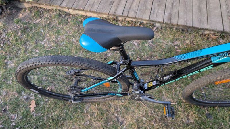 Dámské kolo KROSS LEA 5.0 29“ black-tyrkys r.v. 2020