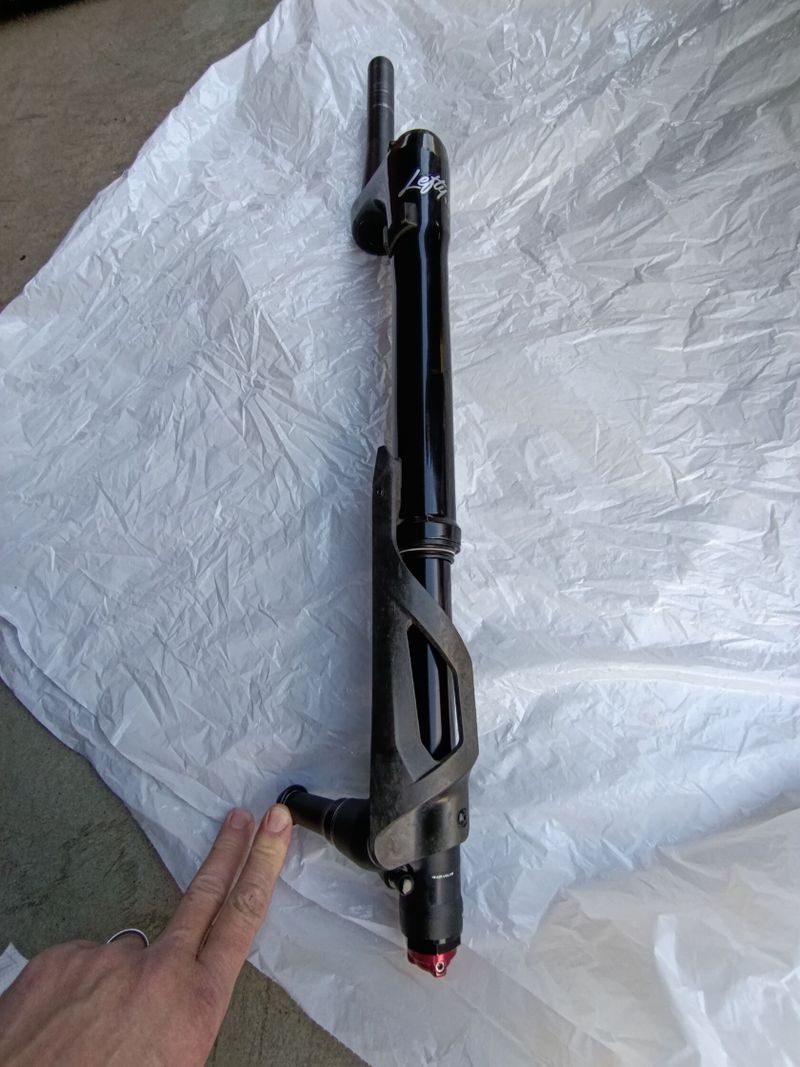 LEFTY OCHO 100 