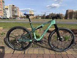 Canyon Lux World Cup, L, SID 100mm, Karbon kola, Sram AXS, Shimano XT