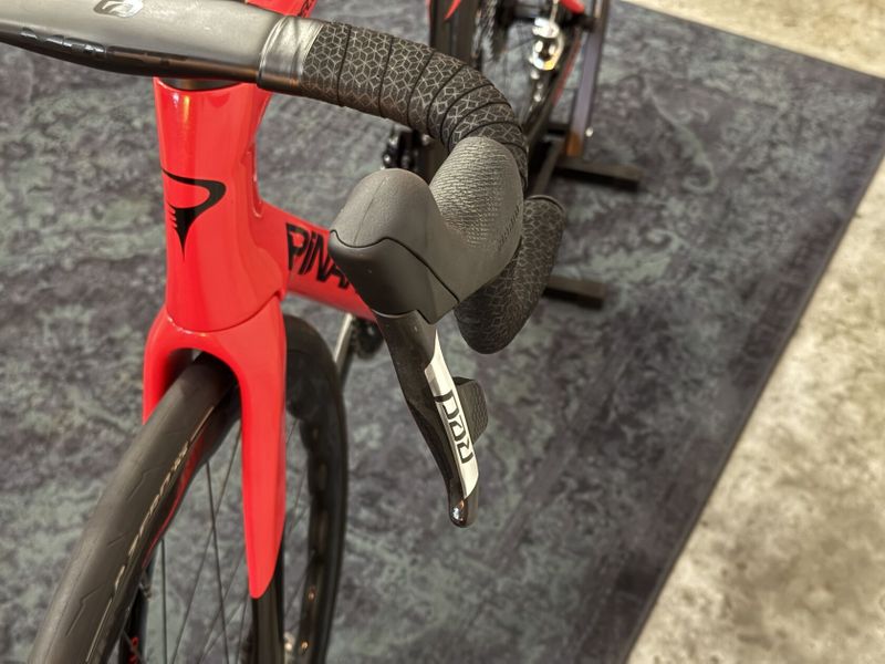 Pinarello X-Series (sram Red axs)