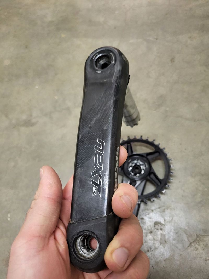 Ultralehké karbonové kliky RaceFace NEXT SL G5 170 mm