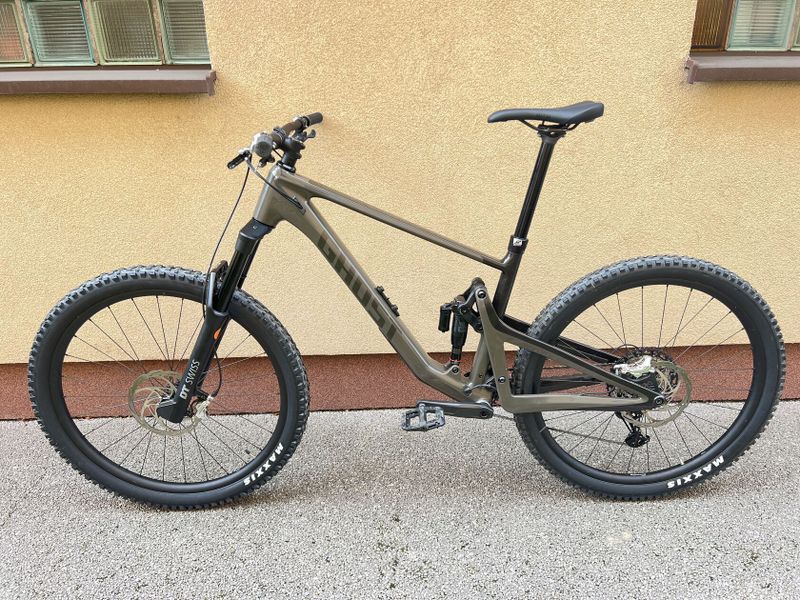 GHOST Riot AM CF - L