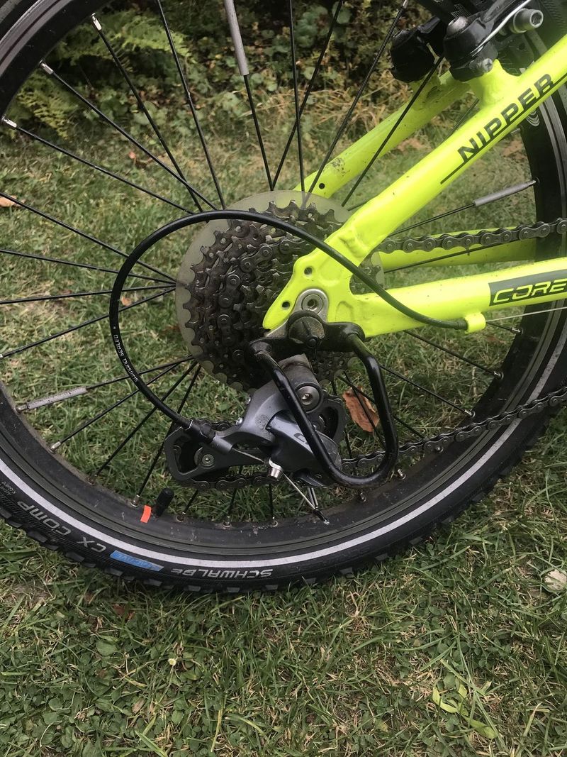 CORE Nipper 20 - reflexní žlutá