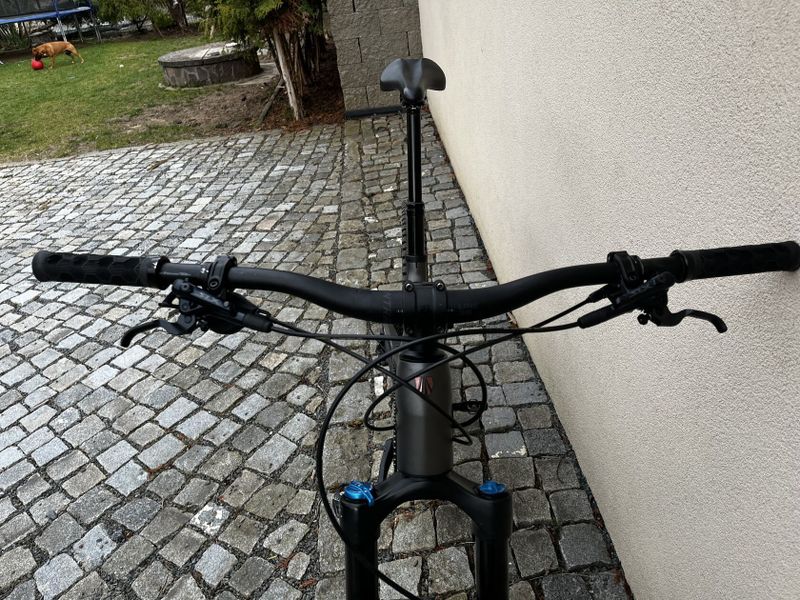 Trek fuel ex 9.7 gen 6 mercury