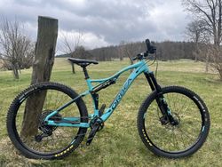 Orbea Occam Am, zdvih 150/140mm, hravé kolo.