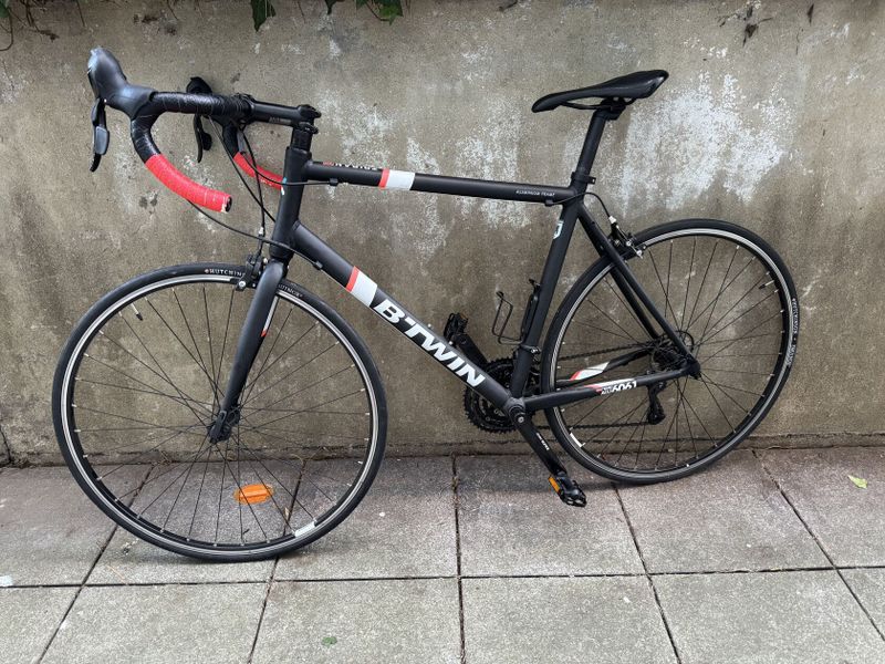 Btwin Triban 500 cestny bike 