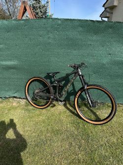 Trek Remedy 8