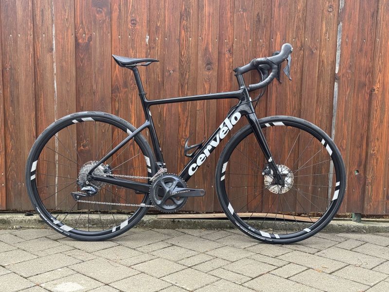 EXTREMNÍ SLEVA - Cervélo Caledonia Ultegra 2022