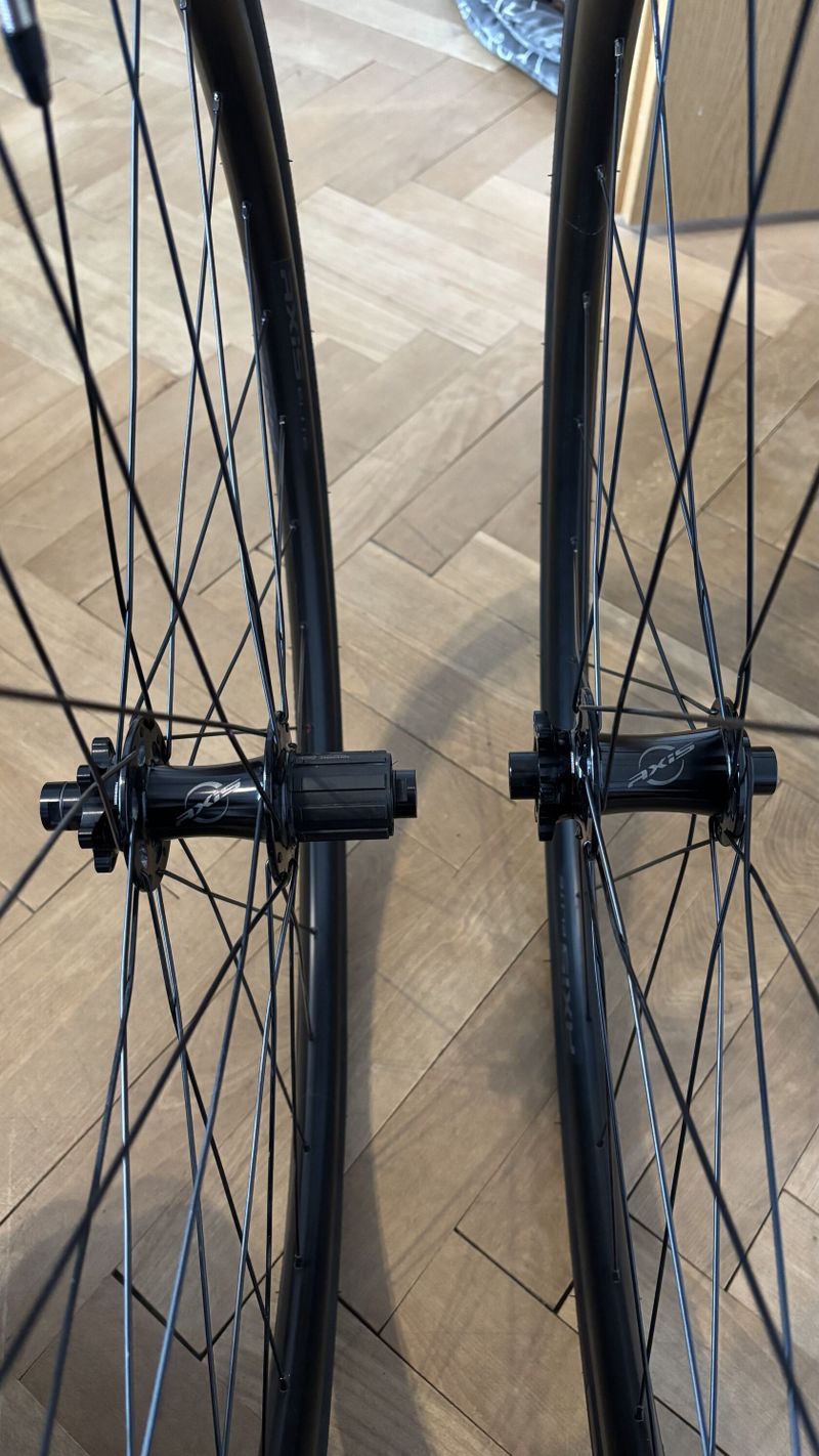 Set kol silnicni/gravel kola 100x12 a 142x12(AXIS Elite)