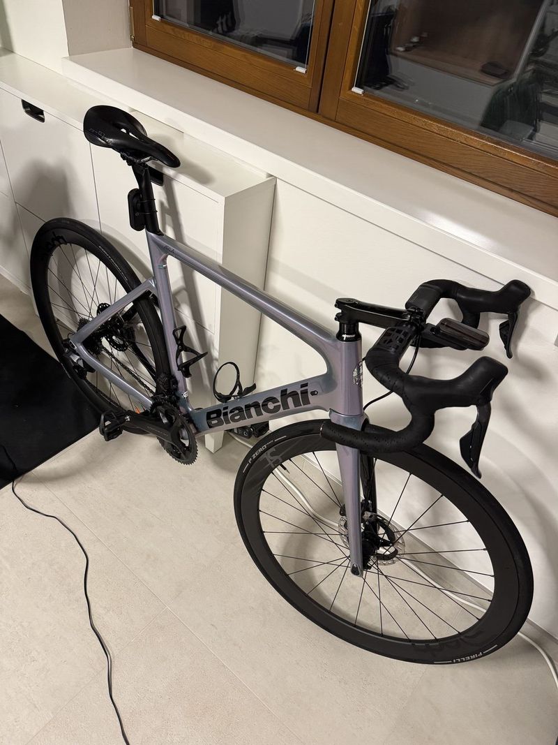 Bianchi Aria Ultegra Di2