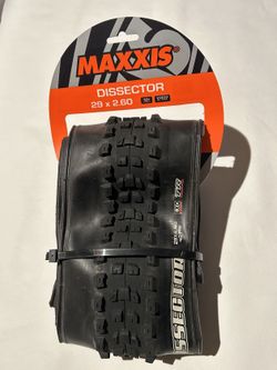 Maxxis Dissector a Aggressor 29 x 2,6"