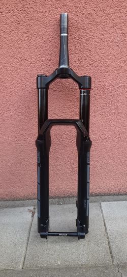 Vidlice Rock Shox ZEB select 29, zdvih 170 mm - Charger RC