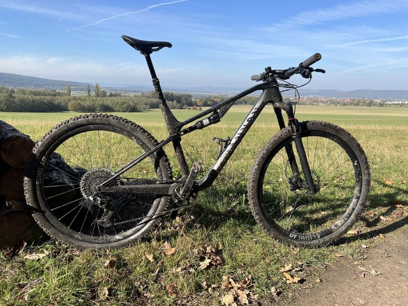 Canyon Lux SLX 9.0 vel L Sram GX AXS