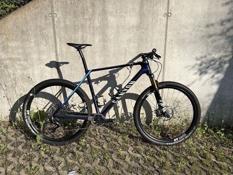 Canyon EXCEED CF SLX AXS