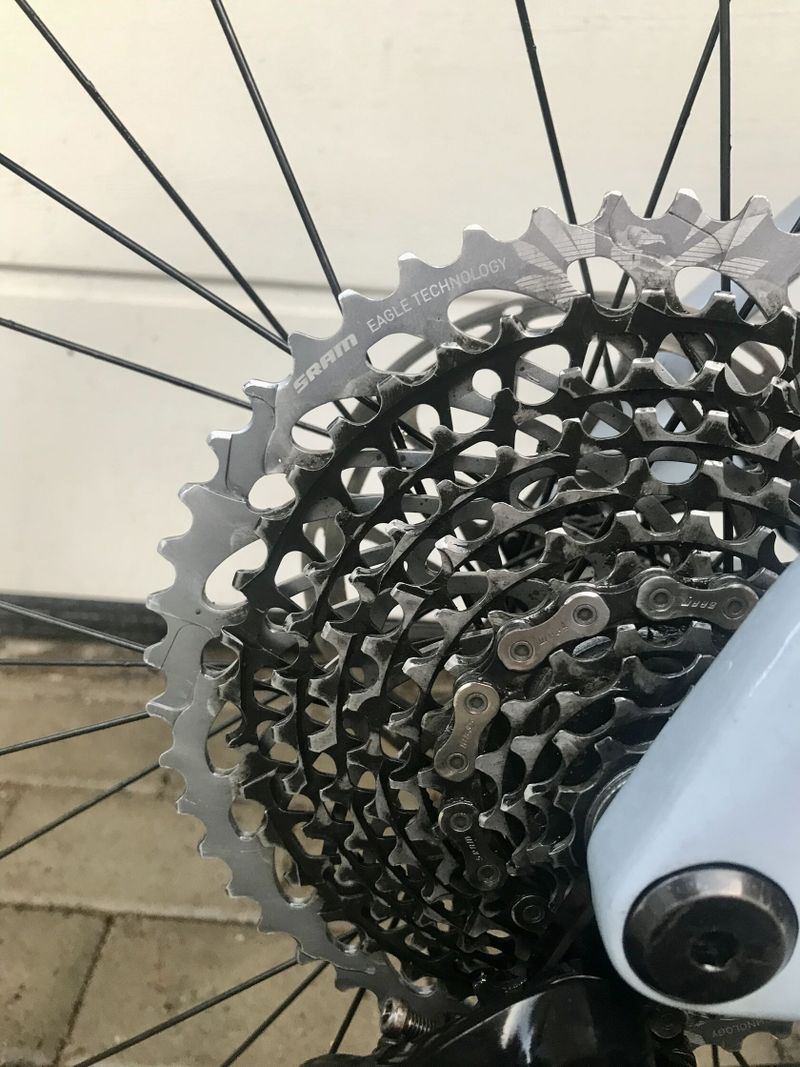 Kross Level 15 2022, vel. XL, sada Sram X.0 12s Eagle, DT Swiss 240 výplety, 9.8kg