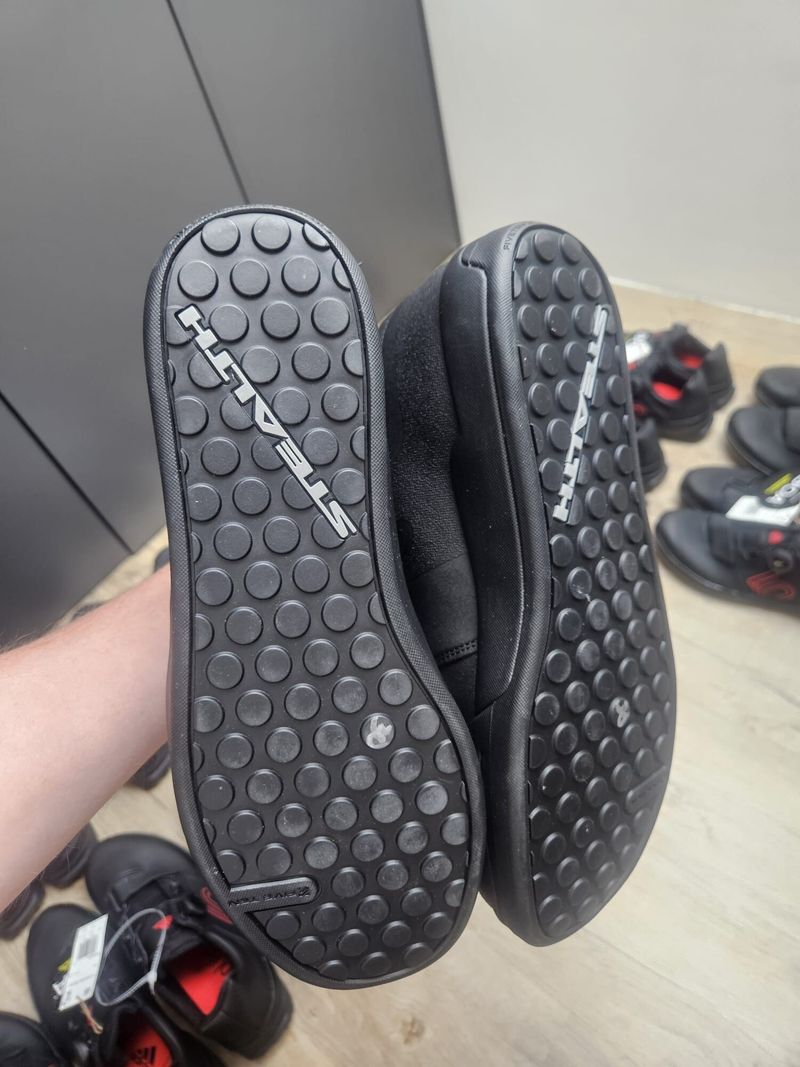 Nové boty na kolo Adidas Five Ten Freerider Pro Mid 46