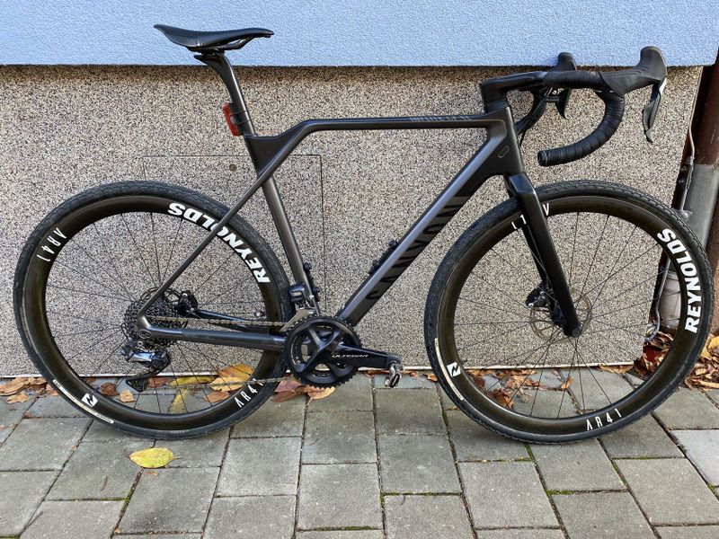 Canyon Inflite SF SL 8.0 Team Di2 elektro-řazení