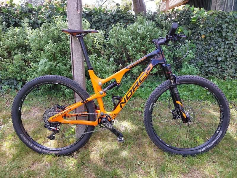 Norco Revolver 7.1 FS, velikost M