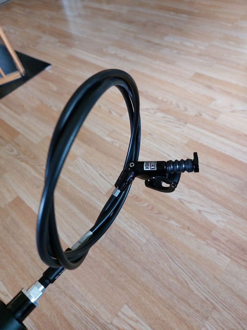 Teleskopická sedlovka RockShock Reverb 31,6 mm