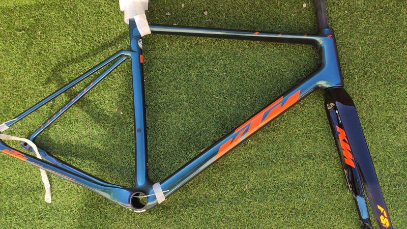 KTM Revelator - karbonová rámová sada, různé velikosti