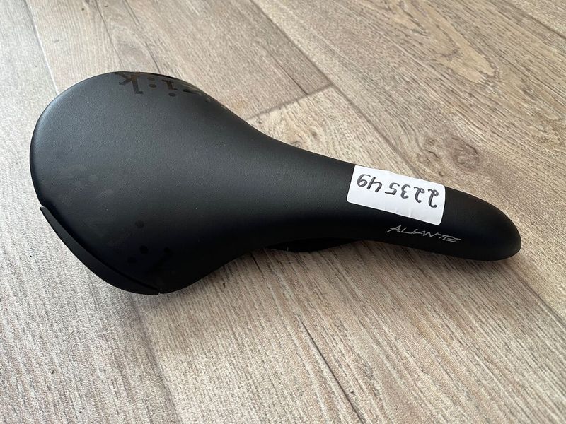 Sedlo Fizik Aliante Delta