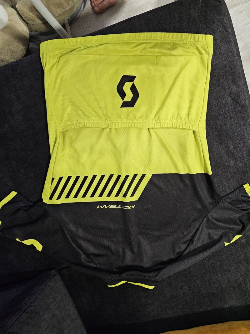 Prodám krásný dres Scott RC Team