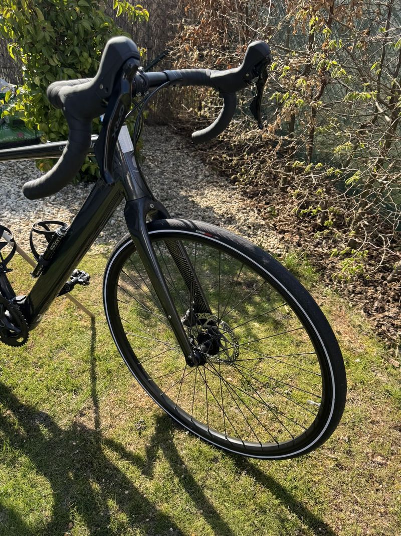 Cannondale Topstone Neo SL 2 2021 (velikost M = postava 180 cm)