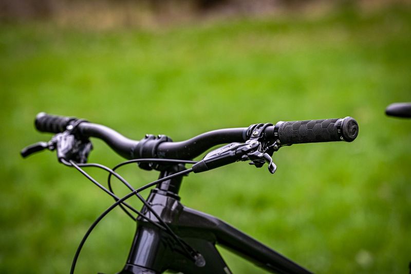 Trek Slash 8