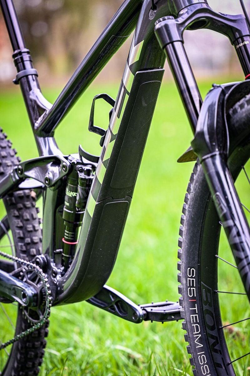 Trek Slash 8