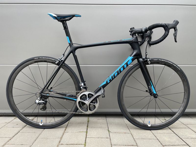 GIANT TCR ADVANCED SL DURA-ACE-DI2 ultra lehké!