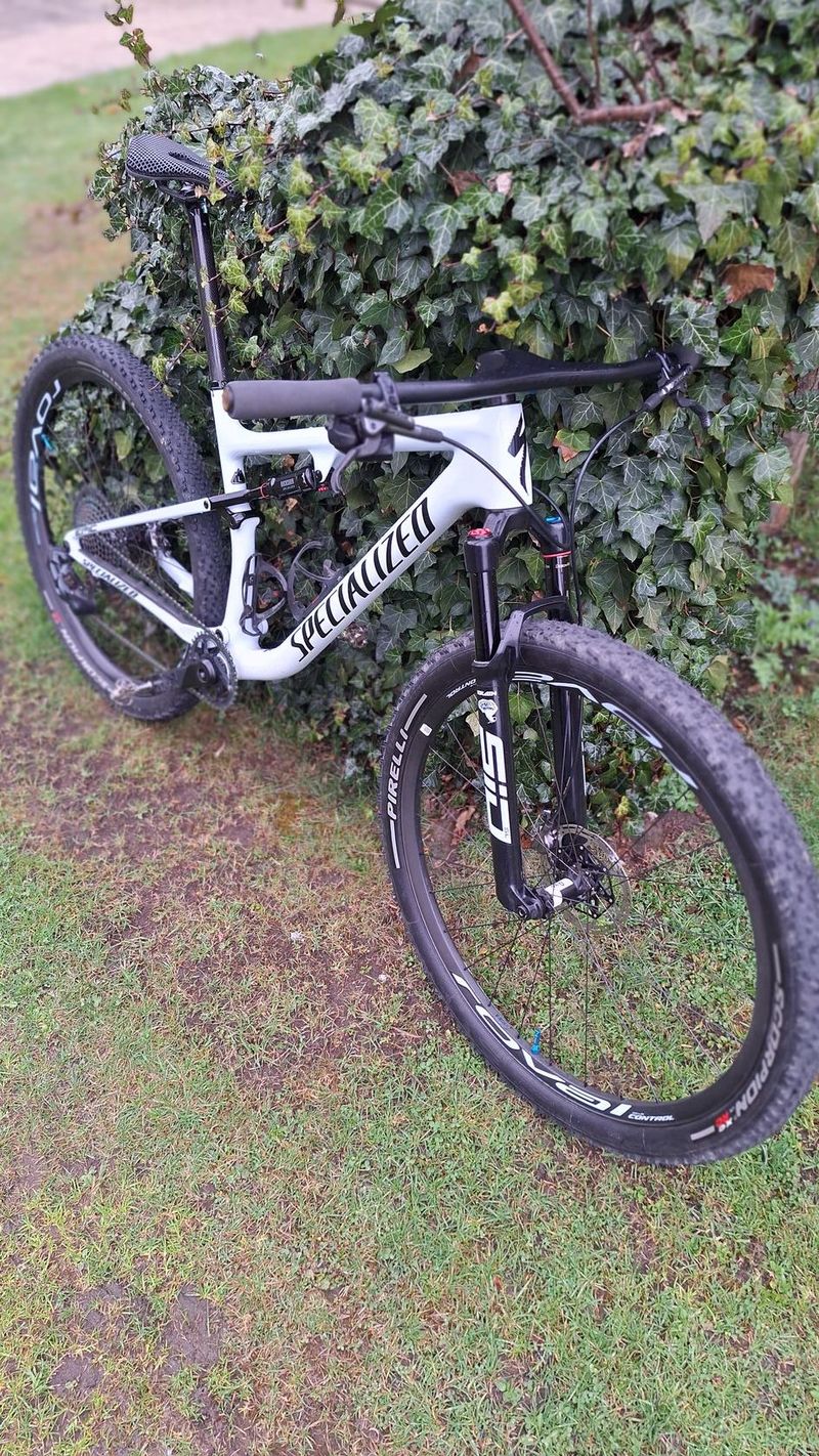  Specialized Epic Expert 2023
