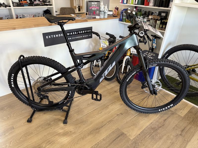 Nový KTM Macina Kapoho Elite 29”