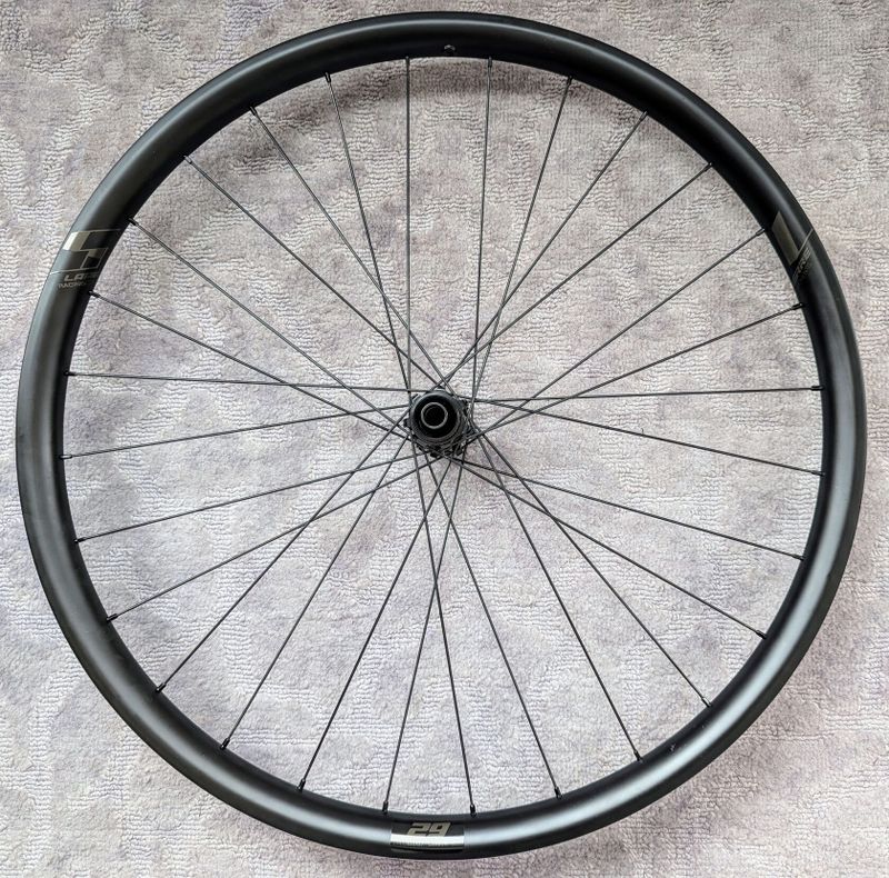 Lapierre karbonová 29 XC zapletená kola