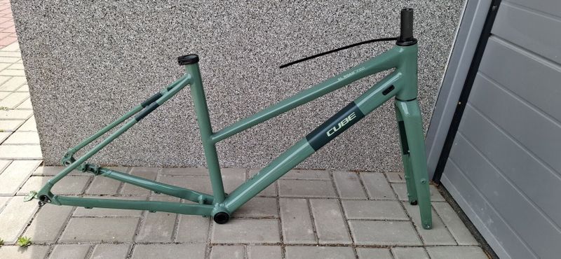 Damsky ram CUBE SL ROAD PRO