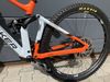 DH/FR BIKE ZA SUPER CENU !! - 57.000 Kč - MONDRAKER SUMMUM 29 - vel. M - DIRTY WHITE/ORANGE, 2023